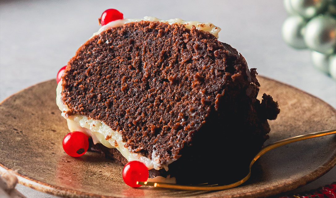 Fatia de bolo de chocolate