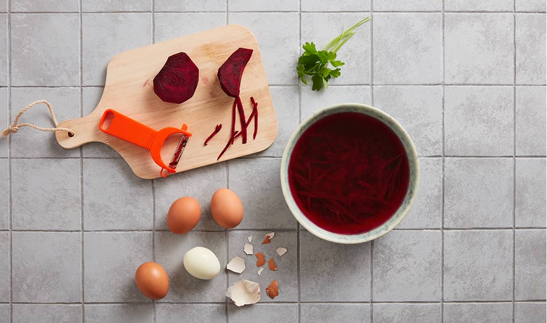 Ingredientes para fazer ovos cor-de-rosa