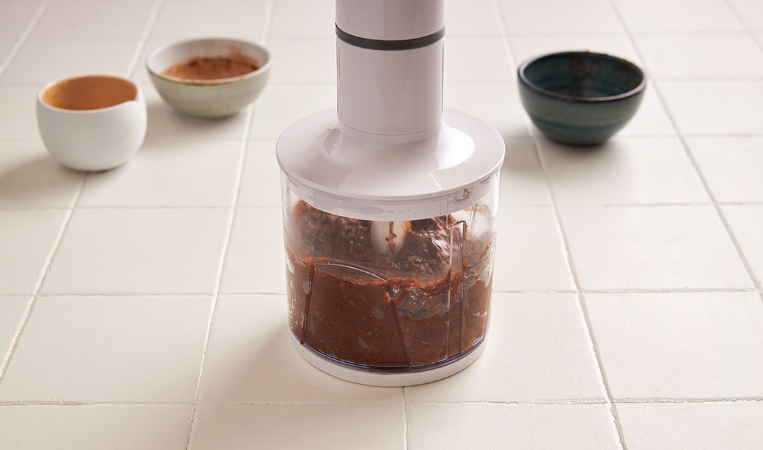Mistura de ingredientes para pasta de chocolate